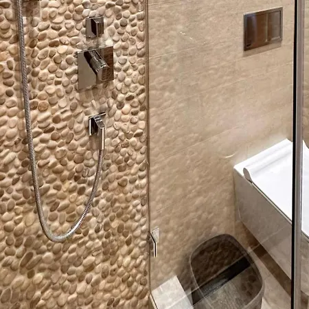 Cozy With Modern Touch Γκστάαντ